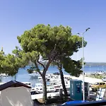 My Dalmatia - Boutique Rogovo بيت للعطل