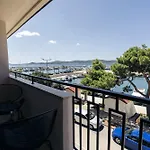 My Dalmatia - Boutique Rogovo بيت للعطل *