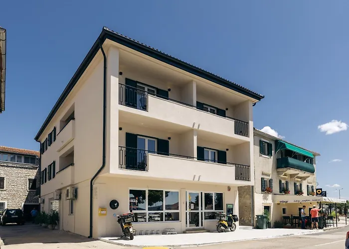 My Dalmatia - Boutique Rogovo Feriehus Sveti Filip i Jakov